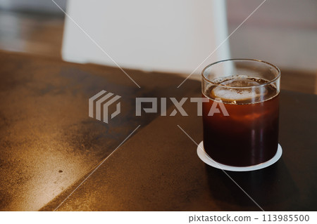 black coffee cold drip in glass 113985500