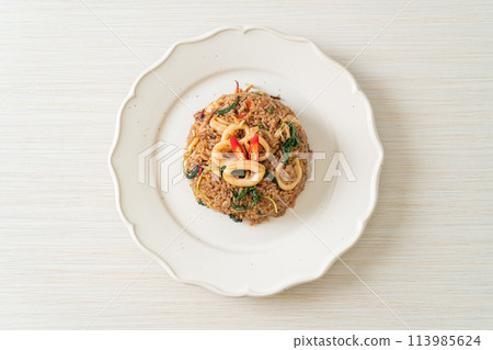 fried rice with squid and basil in Thai style 113985624