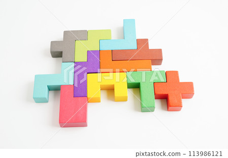 Logical thinking and problem solving problem solution creative business concept, wooden puzzle geometric block shape. 113986121