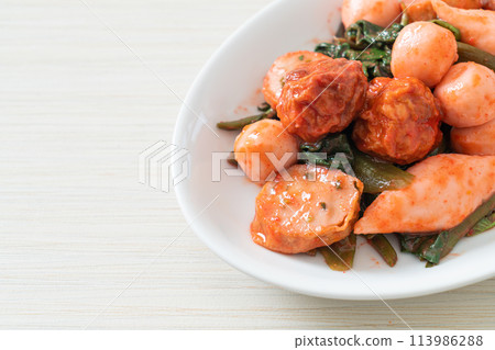Stir Fried Fish Balls with Yentafo Sauce Stir Fried Fish Balls with Yentafo Sauce 113986288