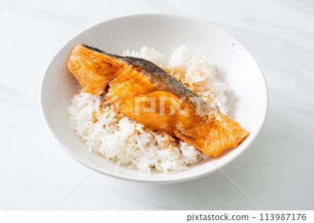 Grilled Salmon with Soy Sauce Rice Bowl Grilled Salmon with Soy Sauce Rice Bowl 113987176