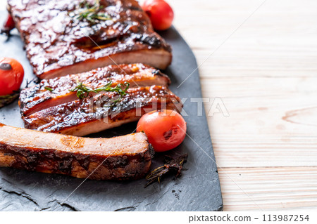 grilled barbecue ribs pork grilled barbecue ribs pork 113987254