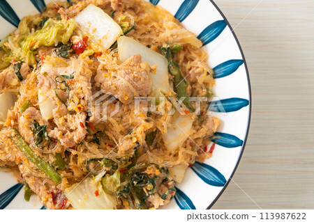 Stir-Fried Thai Styled Sukiyaki or Stir-fried vermicelli with pork and vegetables in sukiyaki sauce Stir-Fried Thai Styled Sukiyaki or Stir-fried vermicelli with pork and vegetables in sukiyaki sauce 113987622