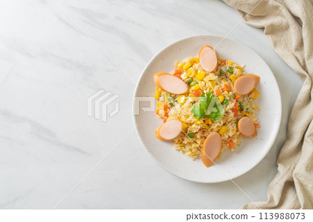 fried rice with sausage and mixed vegetable 113988073