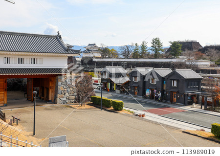 Yamanashi Prefecture, Kofu City, Kofu Castle, Yamate Watari Yaguramon Gate and Koshu Yumekoji 113989019