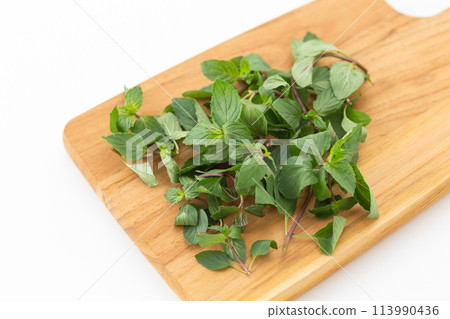 peppermint 113990436