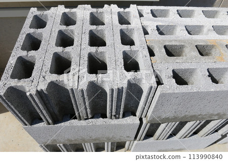 Concrete block 113990840