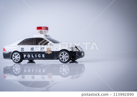 Police car Emergency vehicle Incident Crime Police car Emergency vehicle Incident Crime 113992890