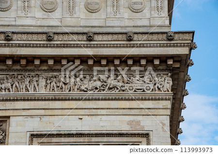 Tourist attractions in the tourist city of Paris, France 113993973