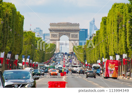 Tourist attractions in the tourist city of Paris, France 113994349