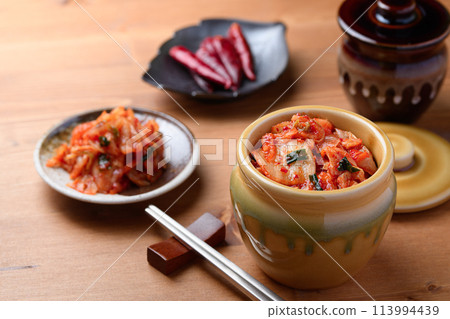 Authentic kimchi in a jar 113994439