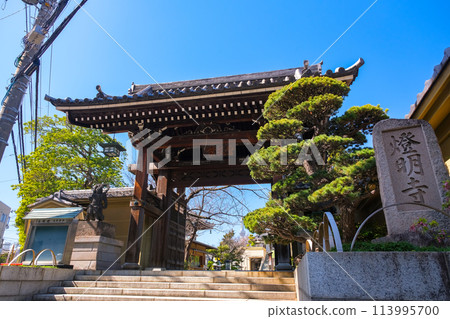 Tokyo Edogawa-ku Tomyoji Temple Gate 113995700
