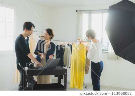 Apparel photography 113998092