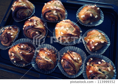 Homemade Finnish cinnamon rolls 113999352