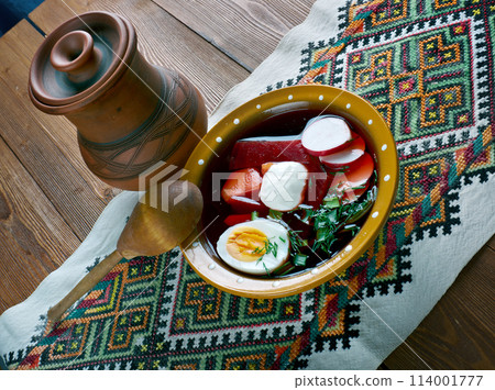 Cold beet soup 114001777
