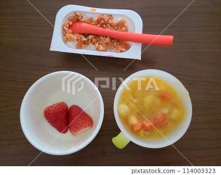 Baby's baby food Baby's baby food 114003323