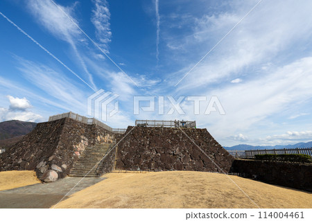 Yamanashi Prefecture, Kofu City, Maizuru Castle Park, castle tower Yamanashi Prefecture, Kofu City, Maizuru Castle Park, castle tower 114004461