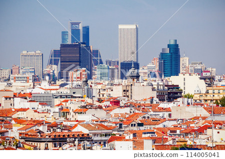 Business districts of AZCA and CTBA in Madrid 114005041