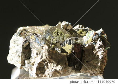 毒砂/毒砂 114010970