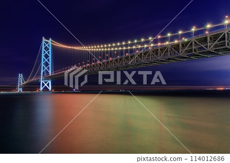 Akashi Kaikyo Bridge Illumination (Winter Version) Akashi Kaikyo Bridge Illumination (Winter Version) 114012686