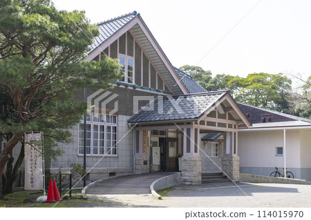 石川縣立美術館弘坂分館 114015970