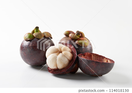 Mangosteen image 114018130