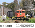 Kominato Railway Kiha 40 surrounded by rape blossoms 114020952