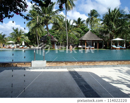 Maldives swimming pool Maldives swimming pool 114022220