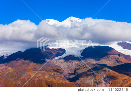 Mount Elbrus, highest mountain in Europe 114022846