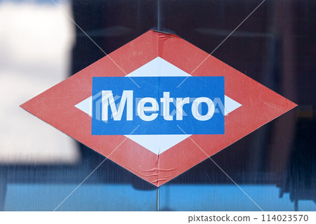 Madrid Metro sign outside a station Madrid Metro sign outside a station 114023570