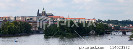 Cityscape of Prague and the Vltava river 114023582