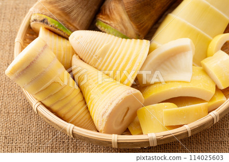 水煮筍與生帶皮筍 114025603