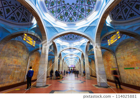 Alisher Navoiy metro station interior, Tashkent Alisher Navoiy metro station interior, Tashkent 114025881