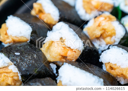 A photo of delicious-looking Tenmusu. An image of Nagoya cuisine. 114026615