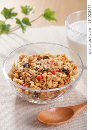 水果麥片早餐圖片 水果麥片早餐圖片 114028623