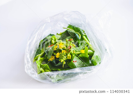 輕醃油菜花的製作 114030341