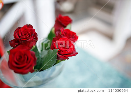 Bouquet of red roses Bouquet of red roses 114030964