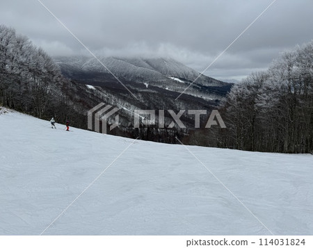 2024 年 1 月福島縣的 Grandeco 滑雪場 2024 年 1 月福島縣的 Grandeco 滑雪場 114031824