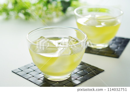 夏日的冷綠茶 114032751