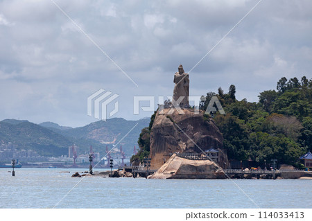The statue of Koxinga in Xiamen 114033413