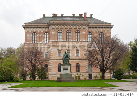 The Croatian Academy of Sciences and Arts in Zagreb The Croatian Academy of Sciences and Arts in Zagreb 114033414