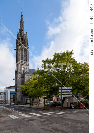 The Saint-Mathieu church in Quimper The Saint-Mathieu church in Quimper 114033449
