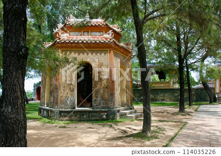 Bell tower at Thien Mu Pagoda in Hue 114035226