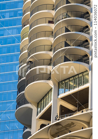 Sunny exterior view of the Marina City Goldberg Sunny exterior view of the Marina City Goldberg 114036072