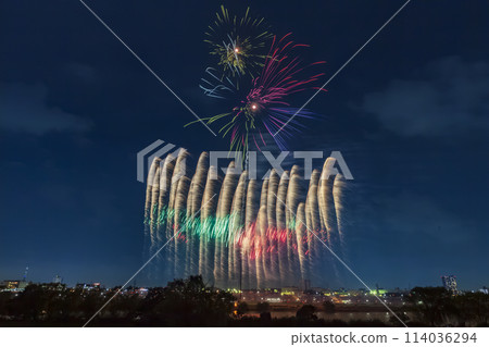 Katsushika fuzuri firework display 114036294