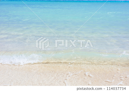 A beach A beach 114037734