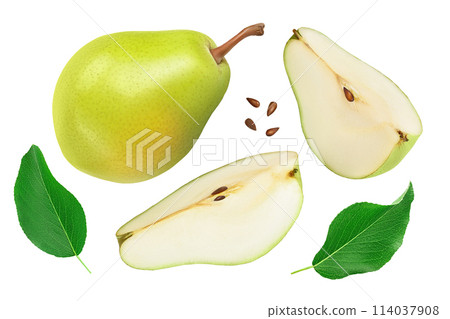 Green pear fruit half and slices isolated on white background . Top view. Flat lay 114037908