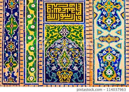 Registan mosaic pattern design background, Samarkand Registan mosaic pattern design background, Samarkand 114037963