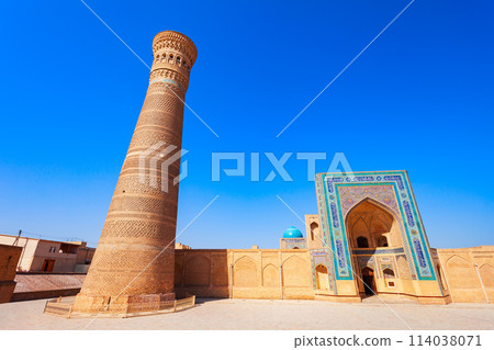 Kalyan Minaret and Mosque in Bukhara, Uzbekistan Kalyan Minaret and Mosque in Bukhara, Uzbekistan 114038071