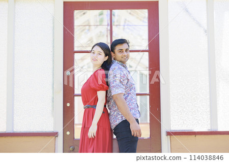 Back to back international couple 114038846